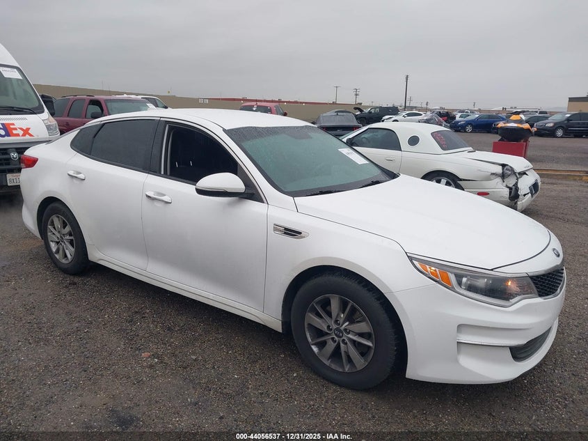 KNAGT4L30H5155968 2017 Kia Optima Lx auction photo 1