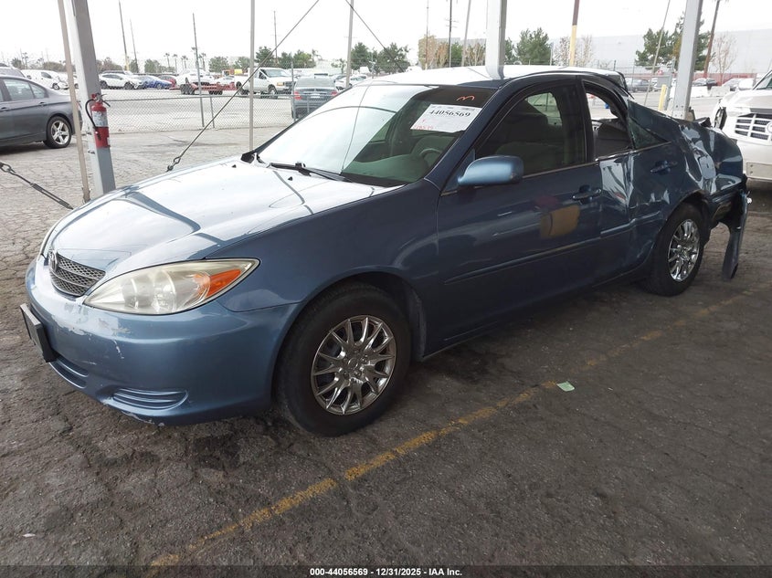 2004 Toyota Camry Le