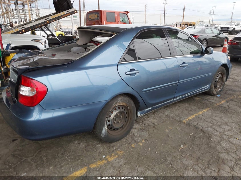2004 Toyota Camry Le