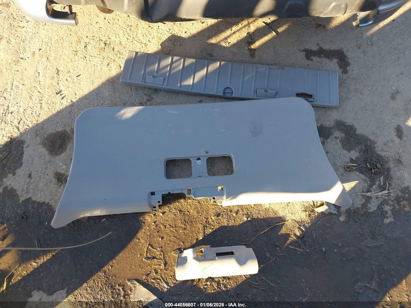 2007 Toyota Matrix Xr VIN: 2T1KR32E77C659332 Lot: 44056607