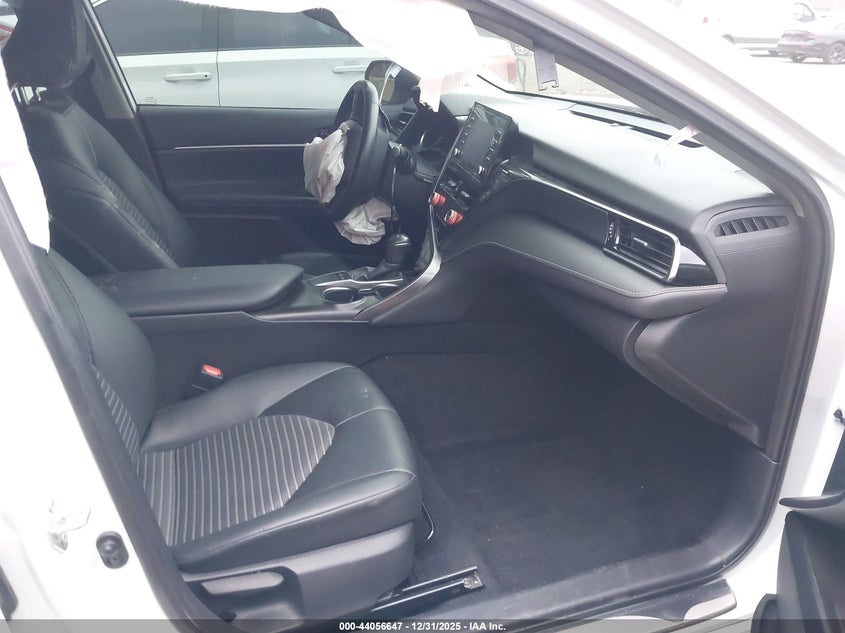 2022 Toyota Camry Se Nightshade Edition