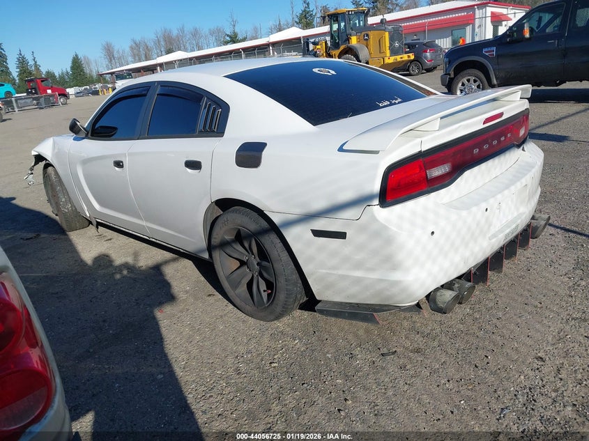 Vin: 2c3cdxbg4eh314827, lot: 44552509, dodge charger se 20143