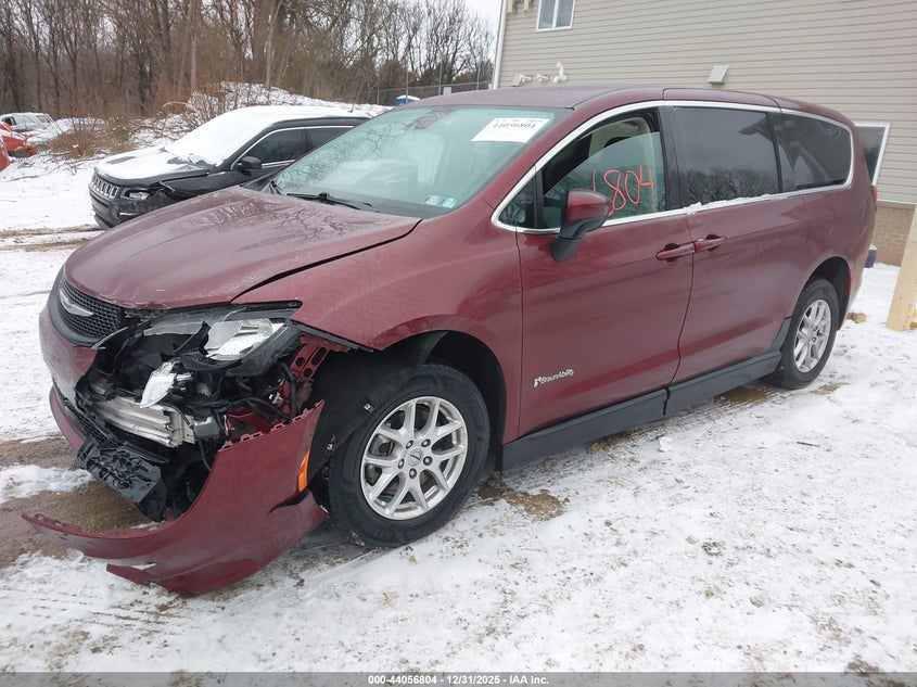 2022 Chrysler Voyager Lx