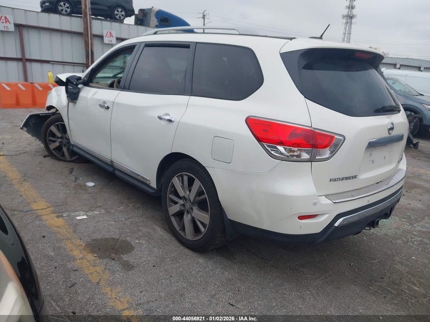 2015 Nissan Pathfinder Platinum