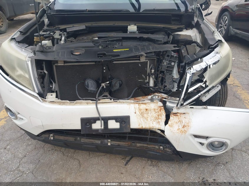 2015 Nissan Pathfinder Platinum VIN: 5N1AR2MM0FC615475 Lot: 44056921