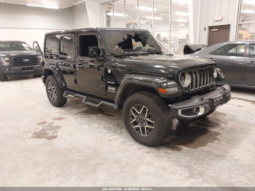 2024 Jeep Wrangler 4-Door Sahara 4X4