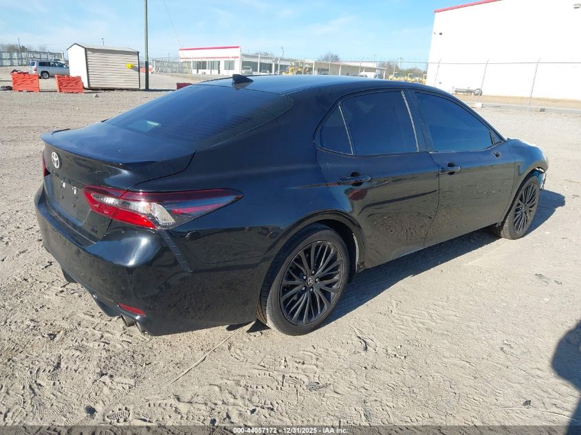 2022 Toyota Camry Se Nightshade Edition