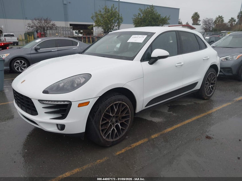 2015 Porsche Macan S