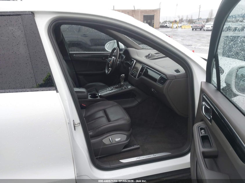 2015 Porsche Macan S