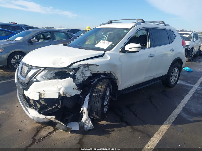 2017 Nissan Rogue Sv