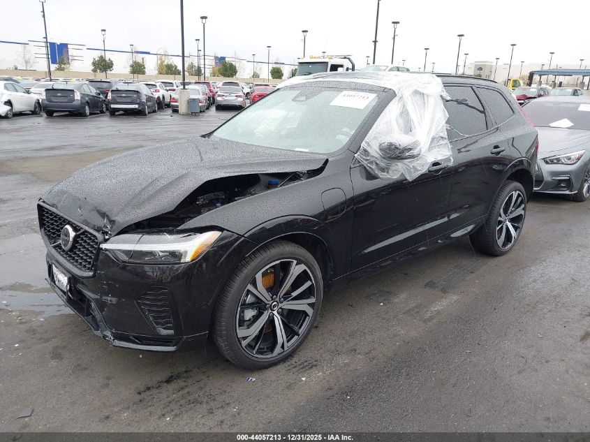 2025 Volvo Xc60 Plug-In Hybrid Ultra, T8 Awd Electric/Gasoline, Dark