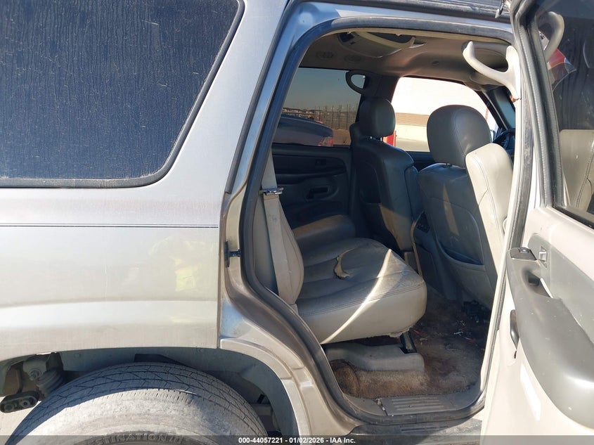 2003 Chevrolet Tahoe Lt VIN: 1GNEC13Z73R110189 Lot: 44057221