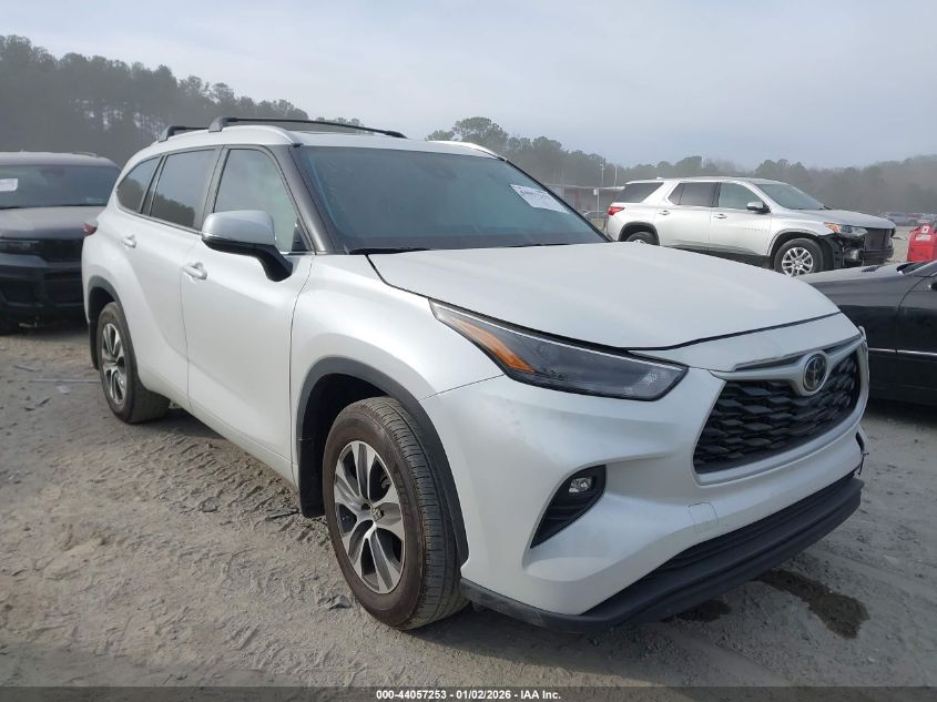 2024 Toyota Highlander