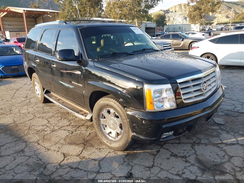 1GYEK63N12R149360 2002 Cadillac Escalade Standard auction photo 1