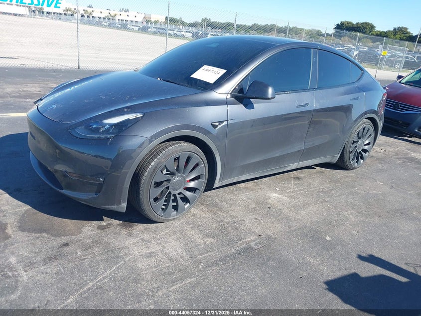 VIN 7SAYGDEF9RF024592 2024 TESLA MODEL Y PERFORMANCE DUAL MOTOR ALL-WHEEL DRIVE