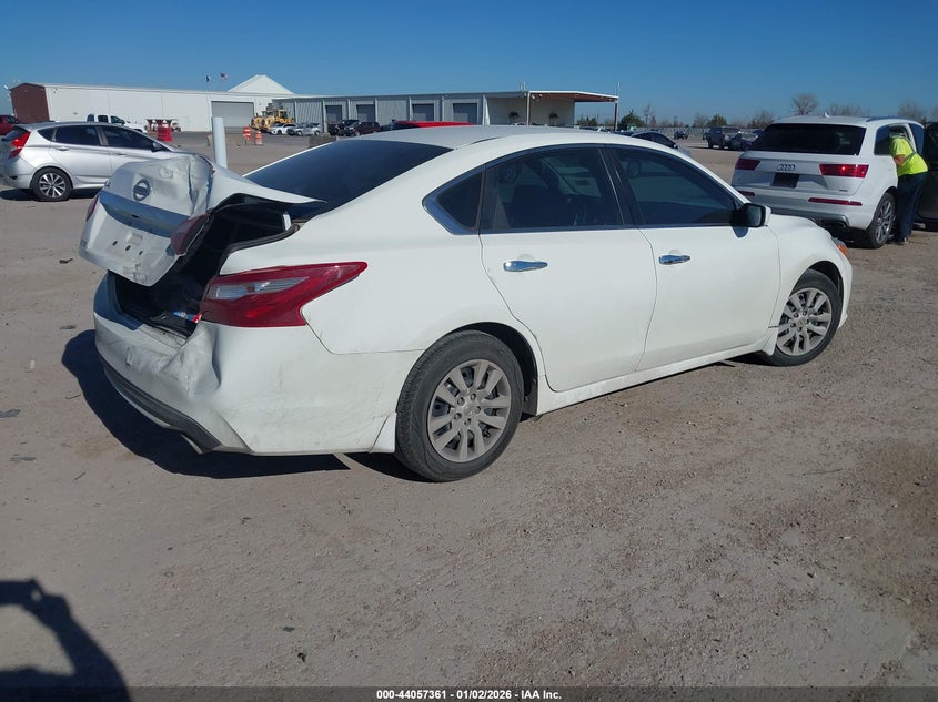 VIN 1N4AL3AP3JC233157 2018 NISSAN ALTIMA 2.5 S