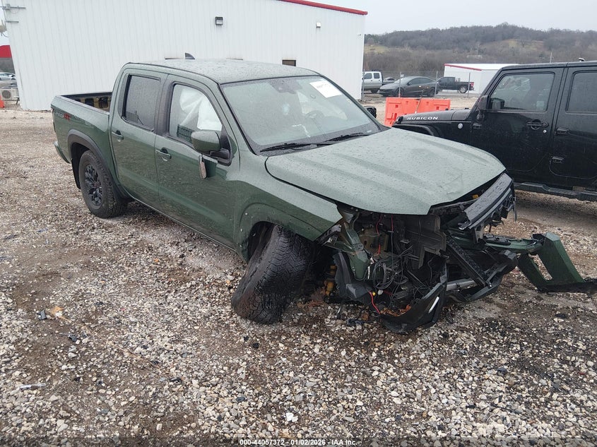 2024 Nissan Frontier Pro-4X 4X4