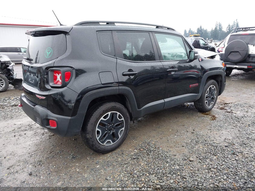 2017 Jeep Renegade Trailhawk 4X4