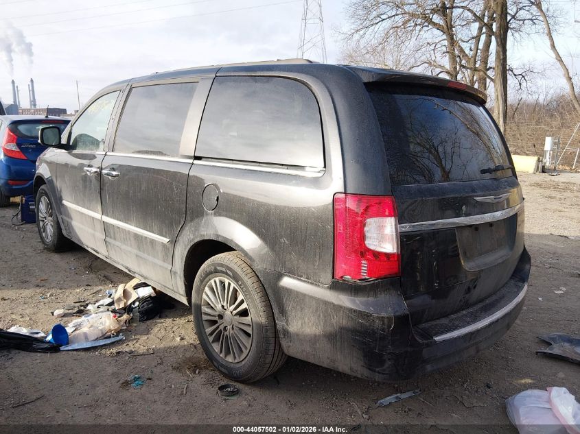 2014 Chrysler Town & Country Touring-L