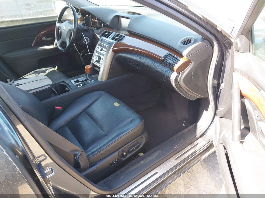 2005 Acura Rl 3.5 VIN: JH4KB16565C004652 Lot: 44057553