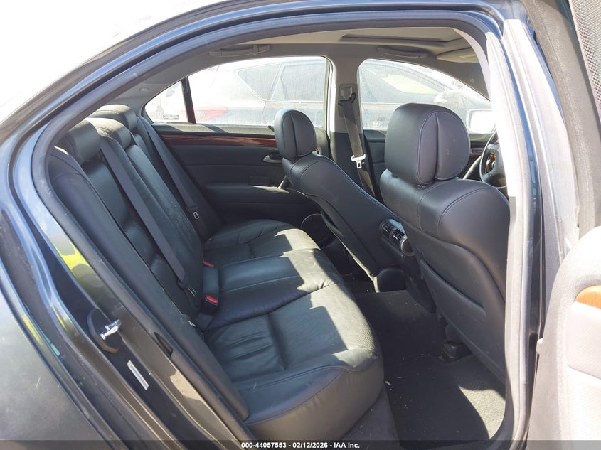 2005 Acura Rl 3.5 VIN: JH4KB16565C004652 Lot: 44057553
