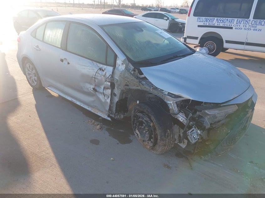 5YFEPMAE6NP327891 2022 Toyota Corolla Le auction photo 1