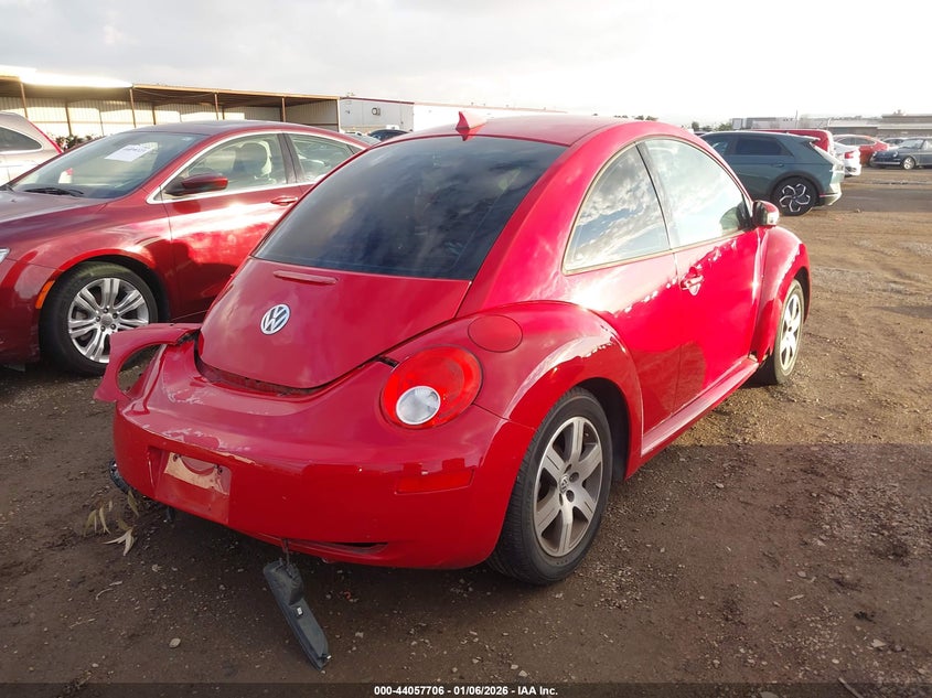 2006 Volkswagen New Beetle 2.5