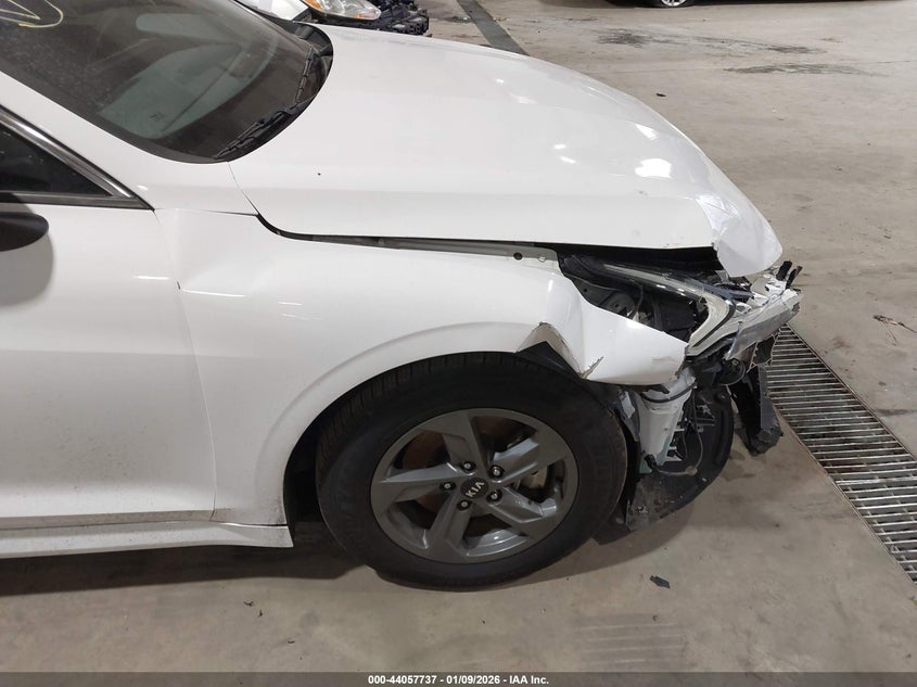 2021 Kia K5 Lx VIN: 5XXG24J22MG069082 Lot: 44057737