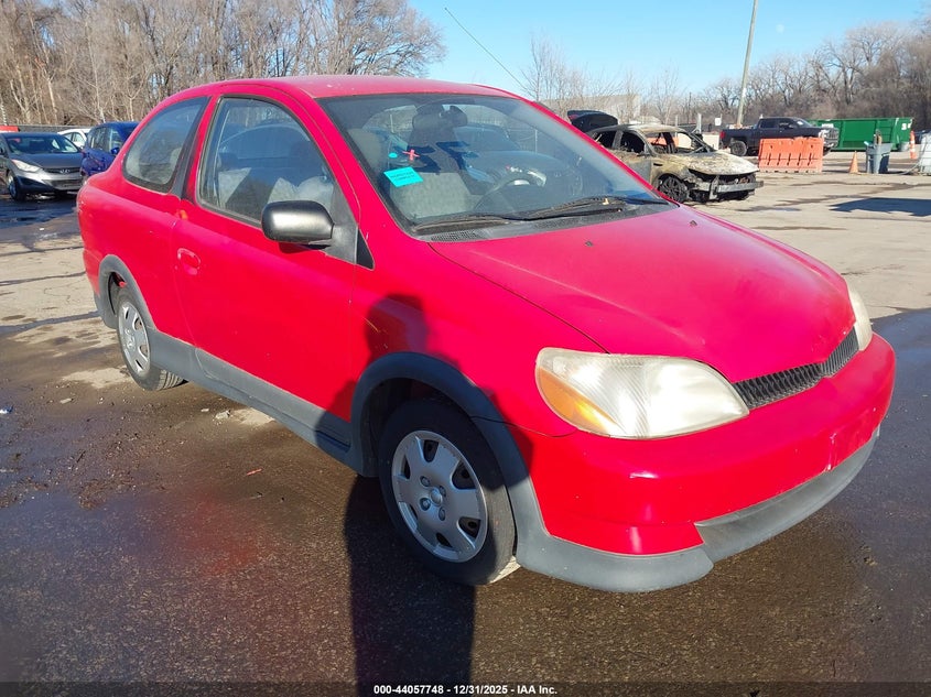 TOYOTA ECHO 2000. Lot# 44057748. VIN JTDAT1235Y0099631. Photo 1