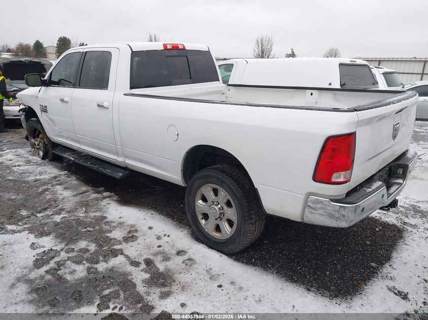 Vin: 3c6ur5jj4gg113135, lot: 44553729, ram 2500 big horn 20163