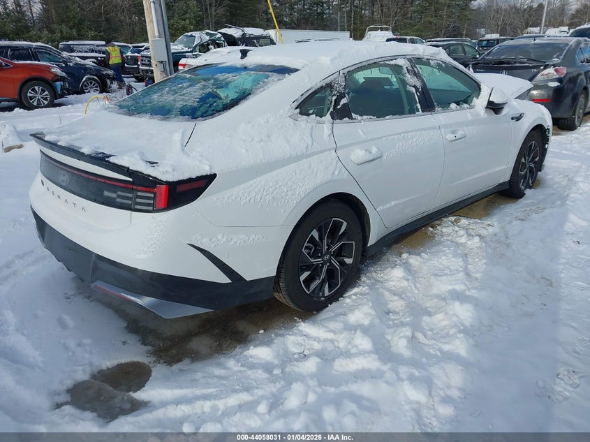 2025 Hyundai Sonata Sel