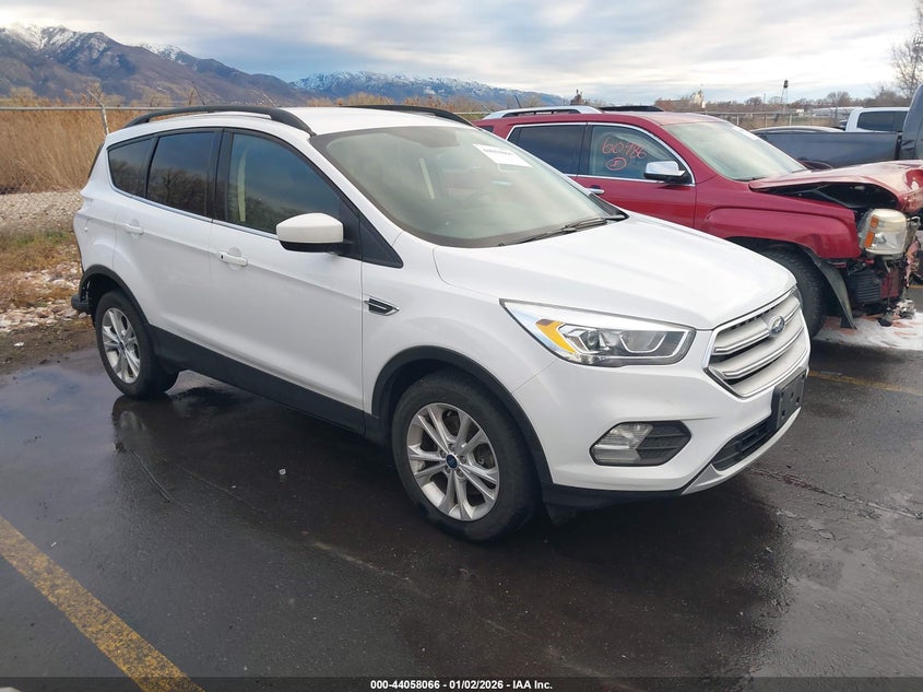 2019 Ford Escape Sel