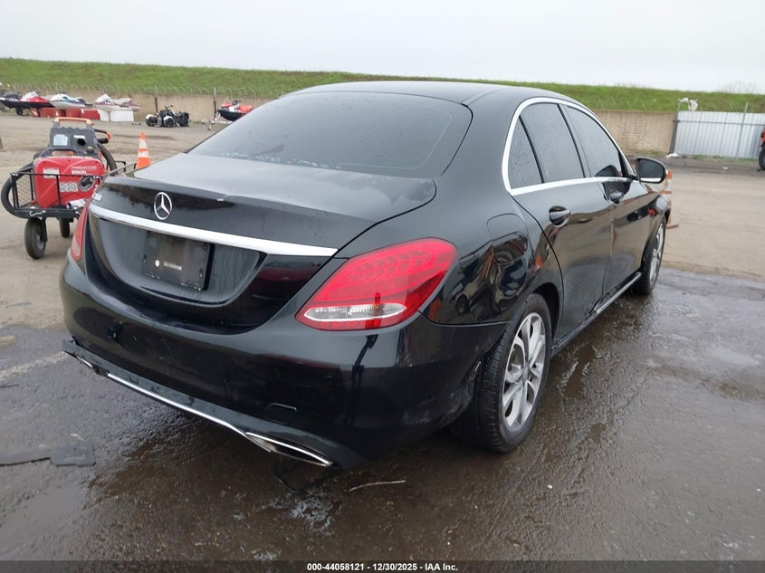 2015 Mercedes-Benz C 300
