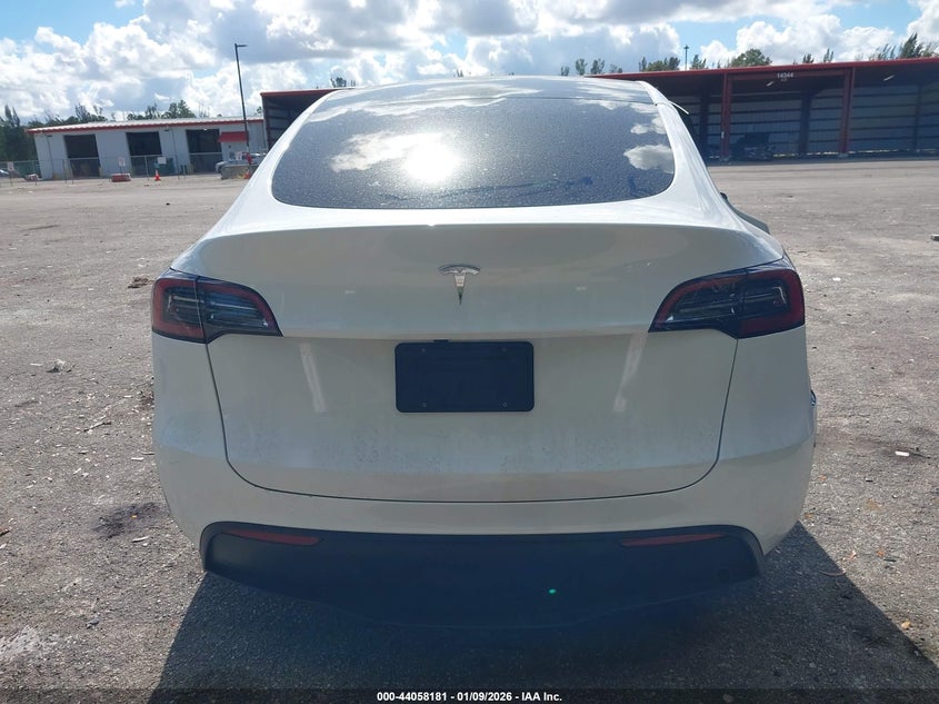 VIN 7SAYGDED0RF207913 2024 TESLA MODEL Y LONG RANGE DUAL MOTOR ALL-WHEEL DRIVE/RWD