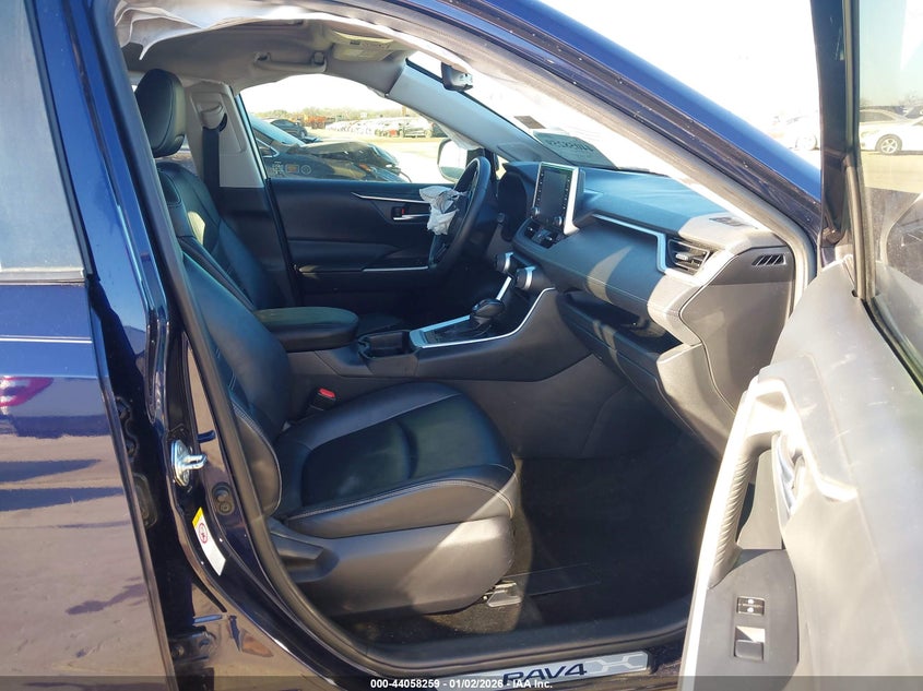 2019 Toyota Rav4 Xle Premium