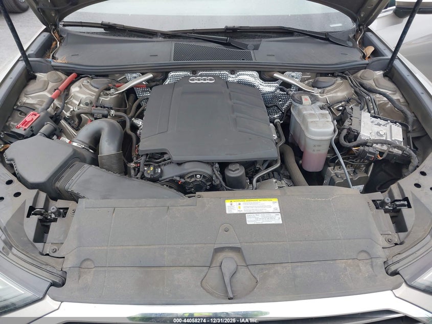 VIN: WAUD8AF28KN120043 2019 AUDI A6 45 PREMIUM