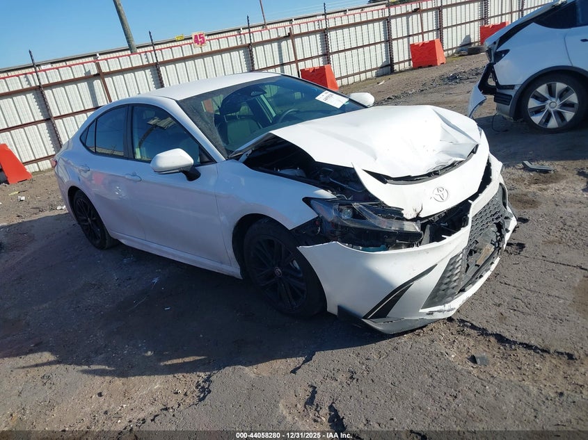 4T1DAACK4SU186165 2025 Toyota Camry Se auction photo 1