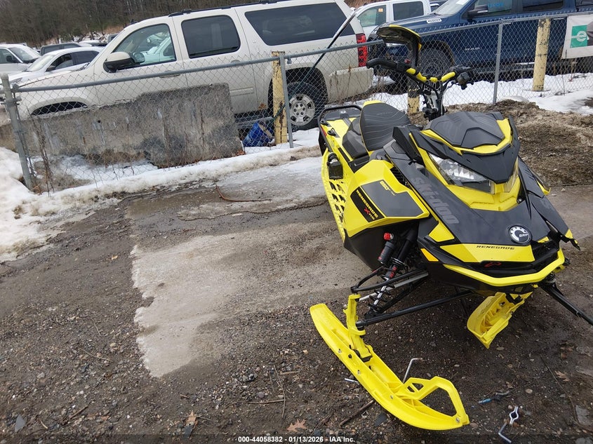 2021 SKI DOO OTHER  (VIN: 2BPSULMT6MV000039)