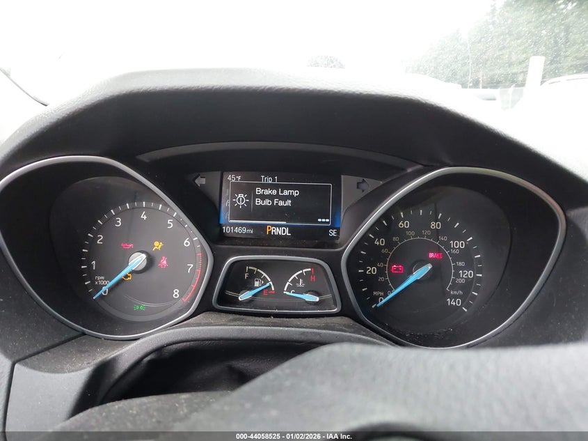 VIN 1FADP3F2XHL312530 2017 FORD FOCUS SE
