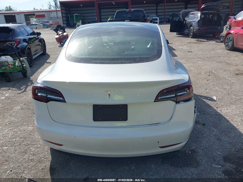 2022 Tesla Model 3 Rear-Wheel Drive VIN: 5YJ3E1EA6NF327291 Lot: 44058597