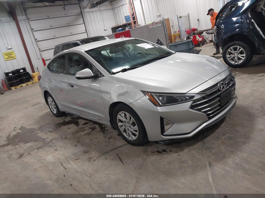 2020 Hyundai Elantra Se