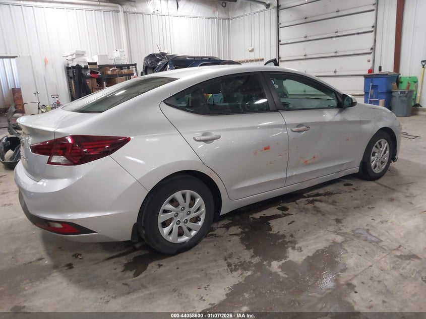 2020 Hyundai Elantra Se