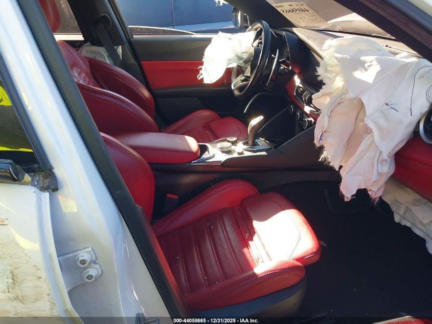 2020 Alfa Romeo Giulia Ti Sport Awd