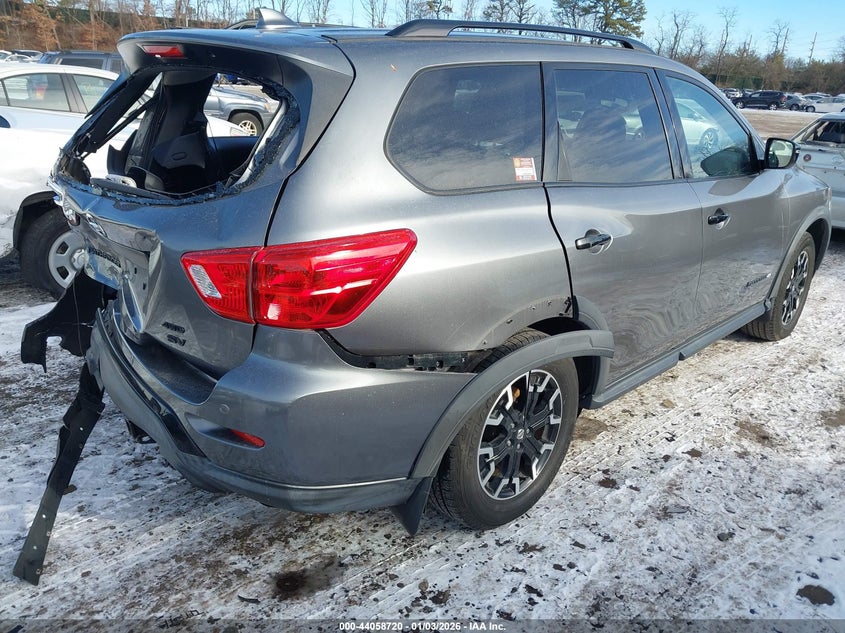 2020 Nissan Pathfinder Sv 4Wd