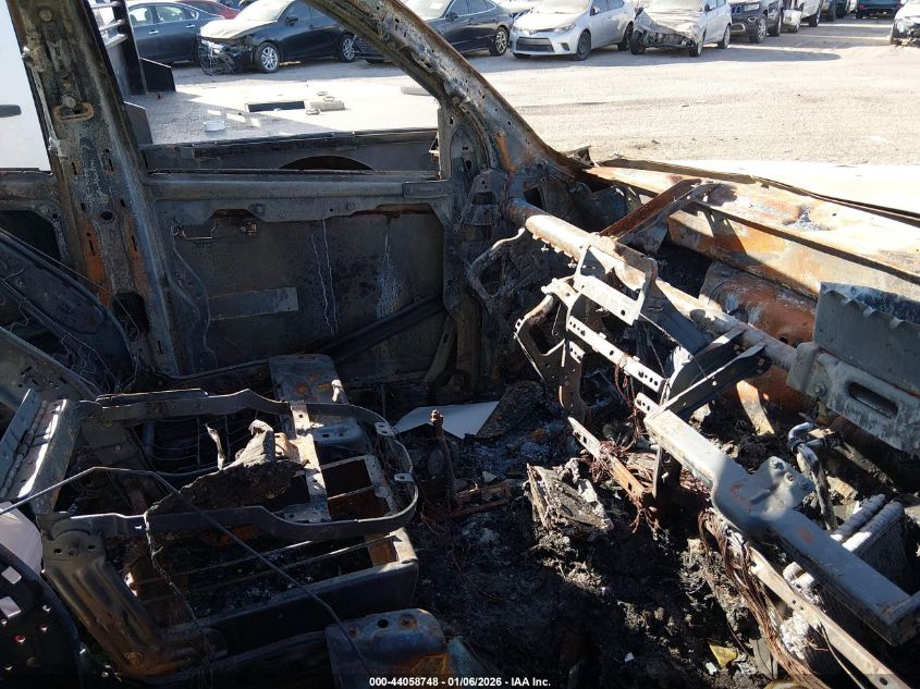 2017 Ram 2500 Tradesman 4X4 6'4 Box