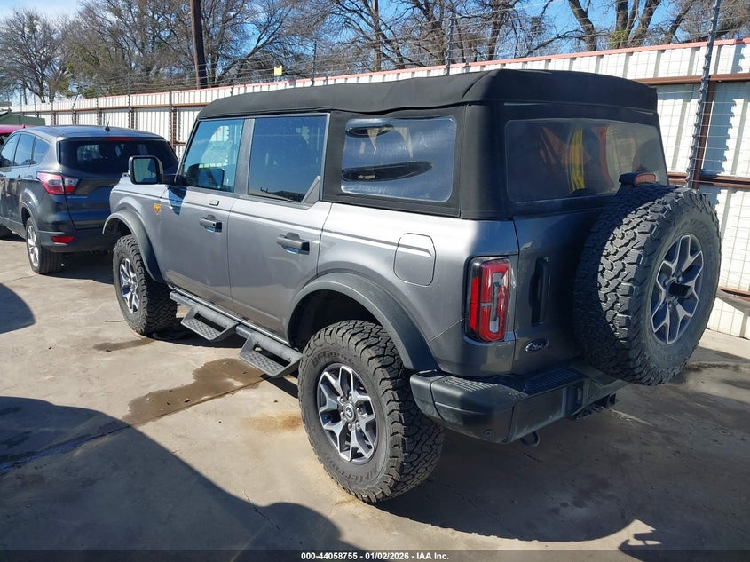 2023 Ford Bronco Badlands
