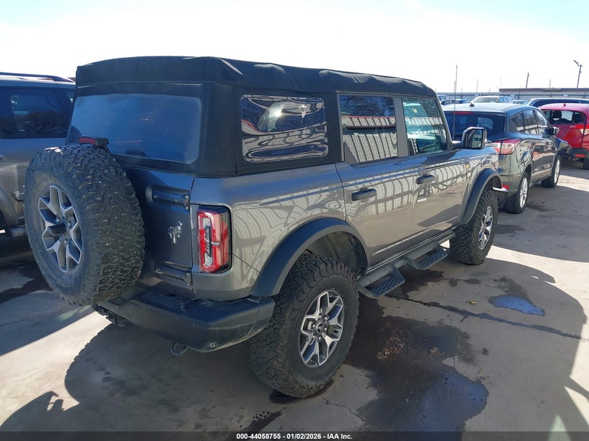 2023 Ford Bronco Badlands