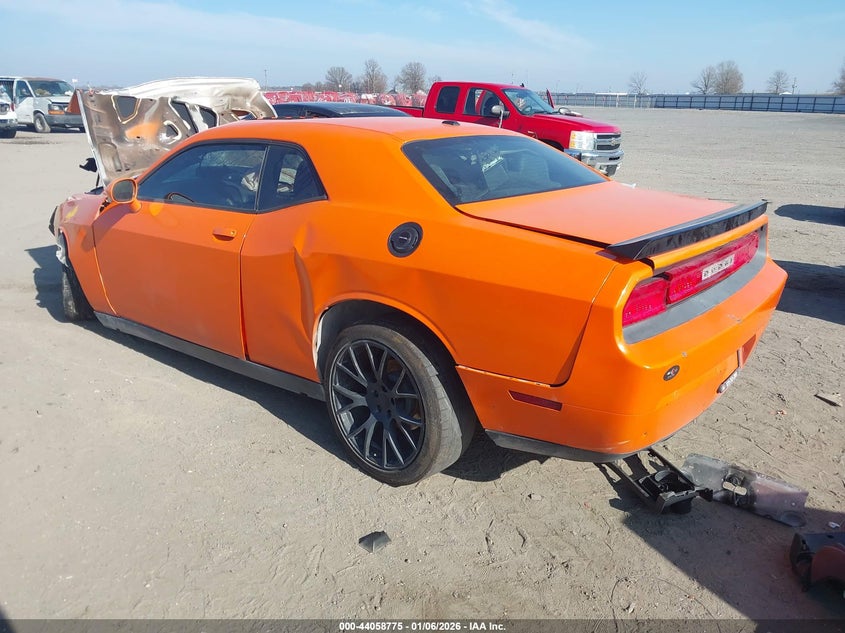 Vin: 2c3cdybt6eh153898, lot: 44554558, dodge challenger r/t classic 20143