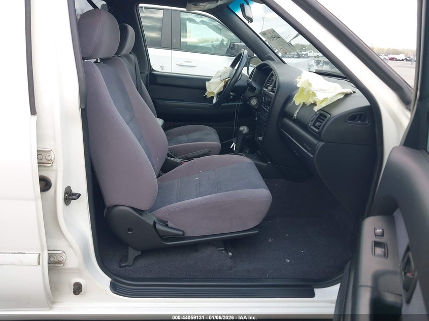 2001 Nissan Pathfinder Se