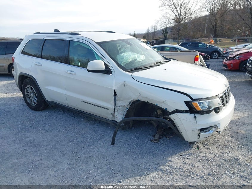 2020 Jeep Grand Cherokee Laredo E 4X2